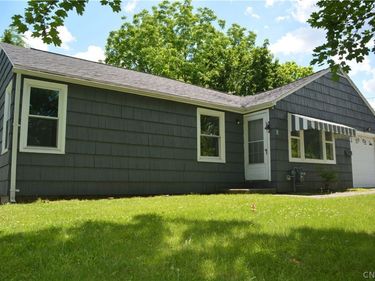 4 Leard Road , New Hartford, NY 13413