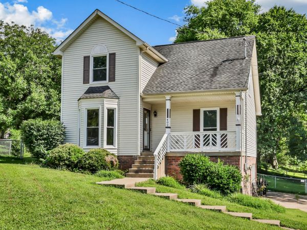402 Boscobel Ct , Clarksville, TN 37040