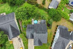 2737 Battery Pringle Drive photo 4
