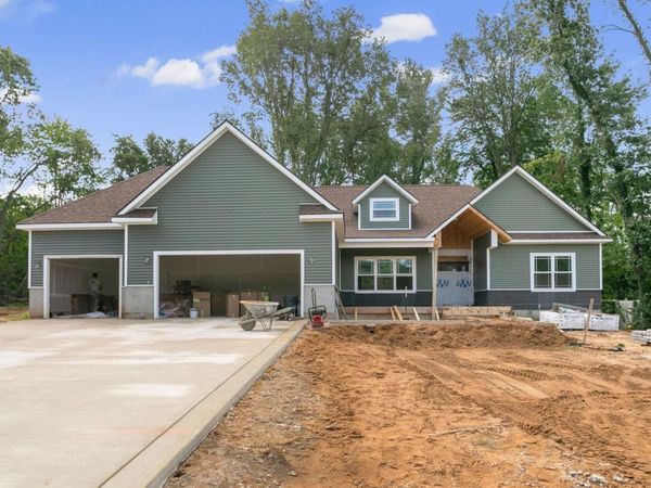 16390 Greystone Drive, Granger, IN 46530