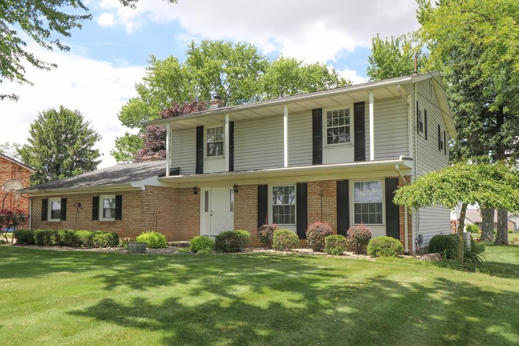 165 W. Smiley Avenue, Shelby, OH 44875 Main Photo