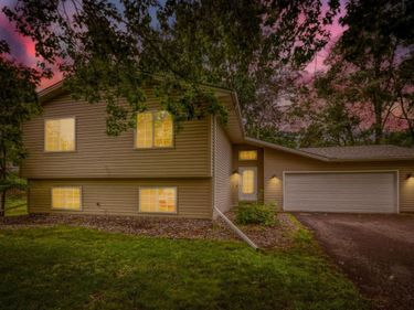 709 74th Avenue N, Brooklyn Park, MN 55444