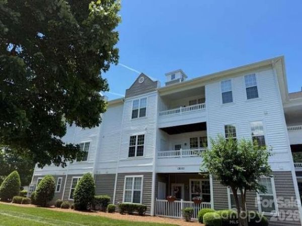 18001 Delmas Drive , Unit 2E, Cornelius, NC 28031