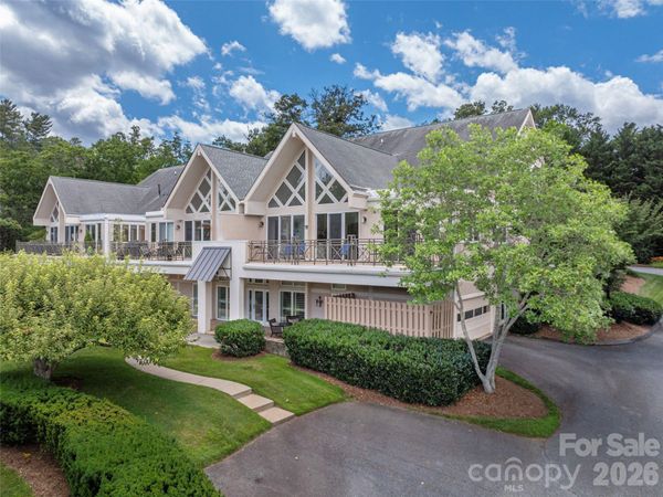 34 Dover Street, Asheville, NC 28804