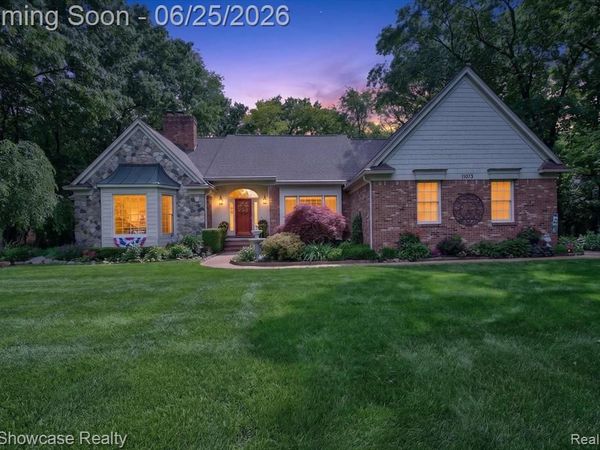 11073 Sandy Creek Drive, Green Oak Twp, MI 48178