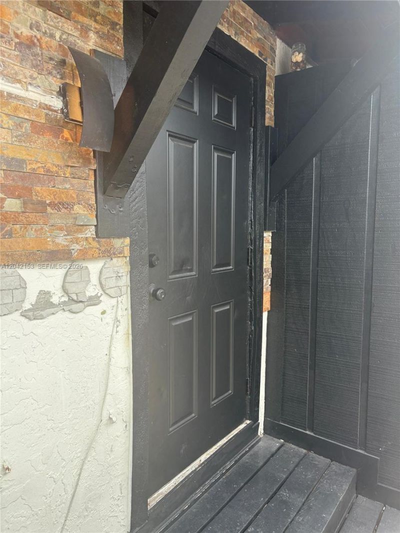 6837 SW 39th Ter , Unit 2, Miami, FL 33155 Photo