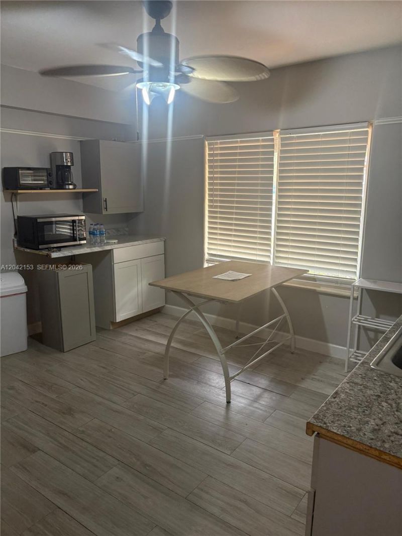 6837 SW 39th Ter , Unit 2, Miami, FL 33155 Photo