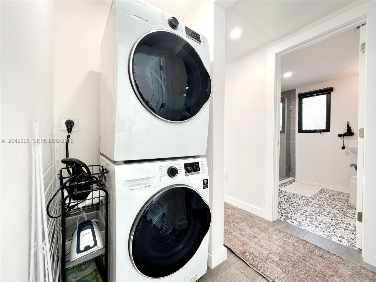 1240 NE 17th Ave, Unit 1, Fort Lauderdale, FL 33304 Photo