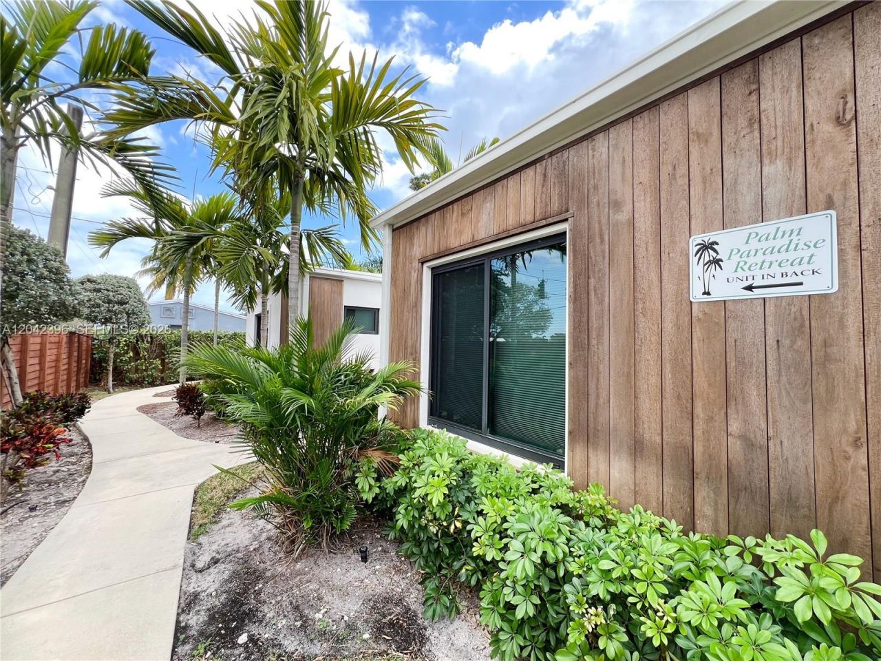1240 NE 17th Ave, Unit 1, Fort Lauderdale, FL 33304 Photo