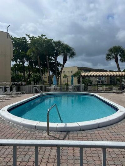 8285 Sunrise Lakes Blvd, Unit 106, Sunrise, FL 33322 Photo