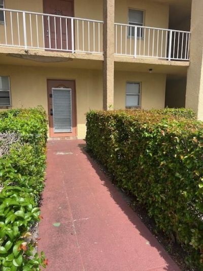 8285 Sunrise Lakes Blvd, Unit 106, Sunrise, FL 33322 Photo