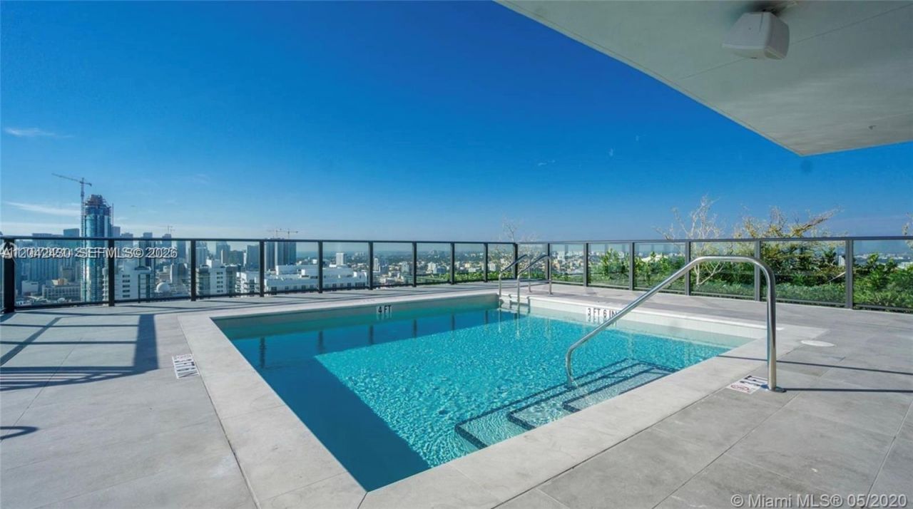 1600 NE 1st Ave, Unit 1401, Miami, FL 33132 Photo