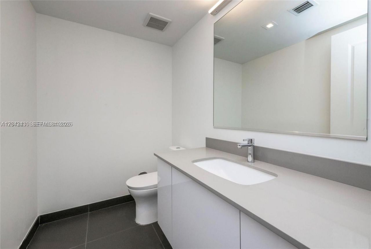 1600 NE 1st Ave, Unit 1401, Miami, FL 33132 Photo