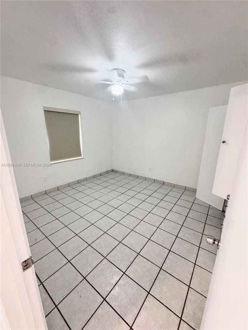 2732 SW 22nd Street, Unit 3, Miami, FL 33133 Photo