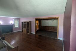4878 South Fraser St. photo 4