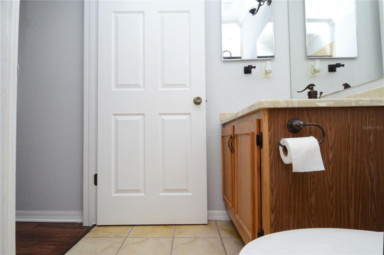 10263 Gandy Boulevard N, Unit 2116, Saint Petersburg, FL 33702 Photo