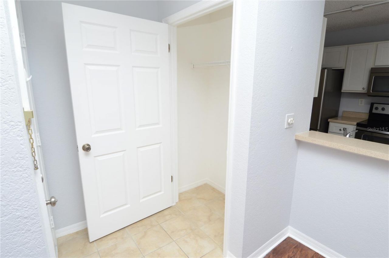10263 Gandy Boulevard N, Unit 2116, Saint Petersburg, FL 33702 Photo