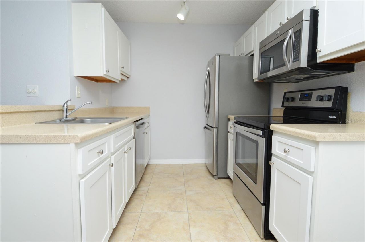 10263 Gandy Boulevard N, Unit 2116, Saint Petersburg, FL 33702 Photo