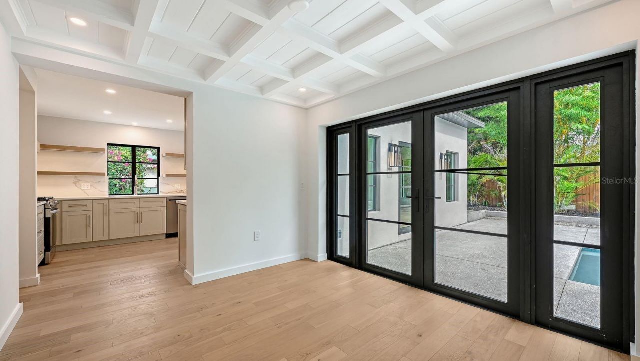 1041 Indian Beach Drive, Sarasota, FL 34234 Photo