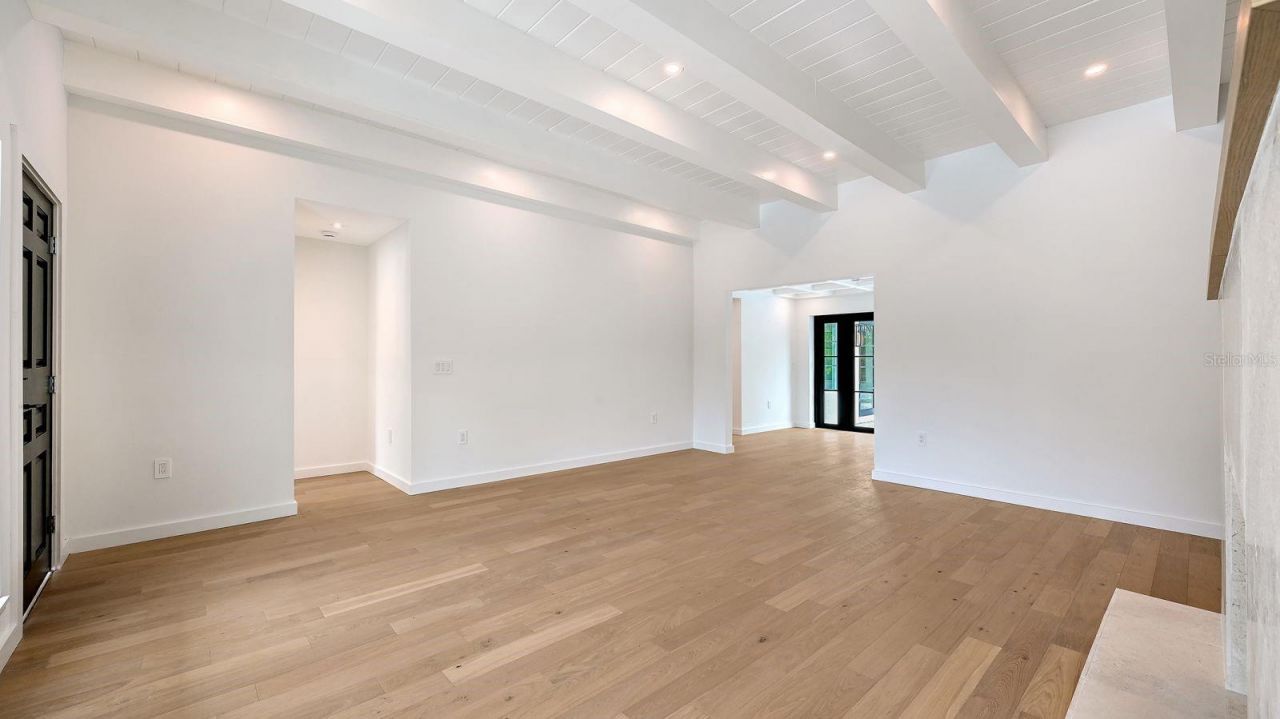1041 Indian Beach Drive, Sarasota, FL 34234 Photo