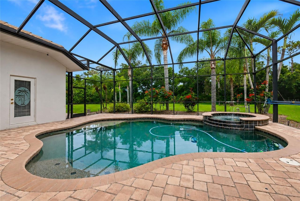 14711 2nd Avenue Circle Ne, Bradenton, FL 34212 Photo