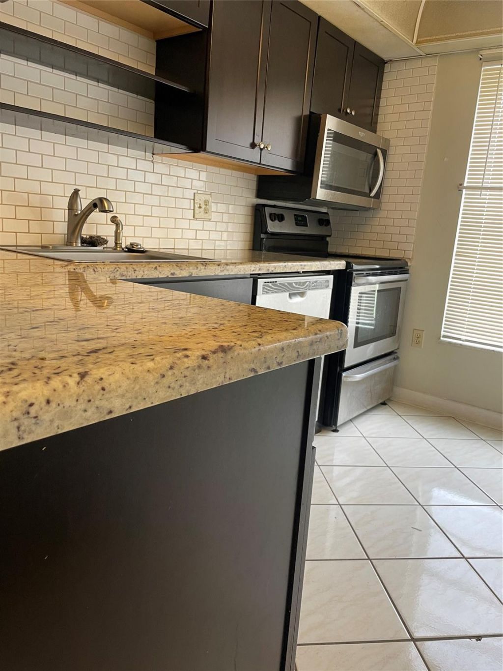 4158 Inverrary Drive, Unit 111, Lauderhill, FL 33319 Photo
