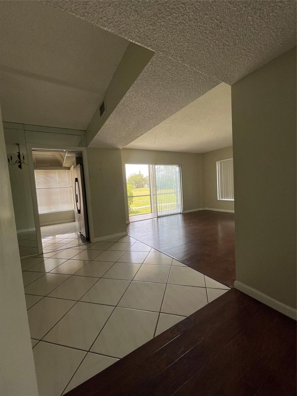 4158 Inverrary Drive, Unit 111, Lauderhill, FL 33319 Photo