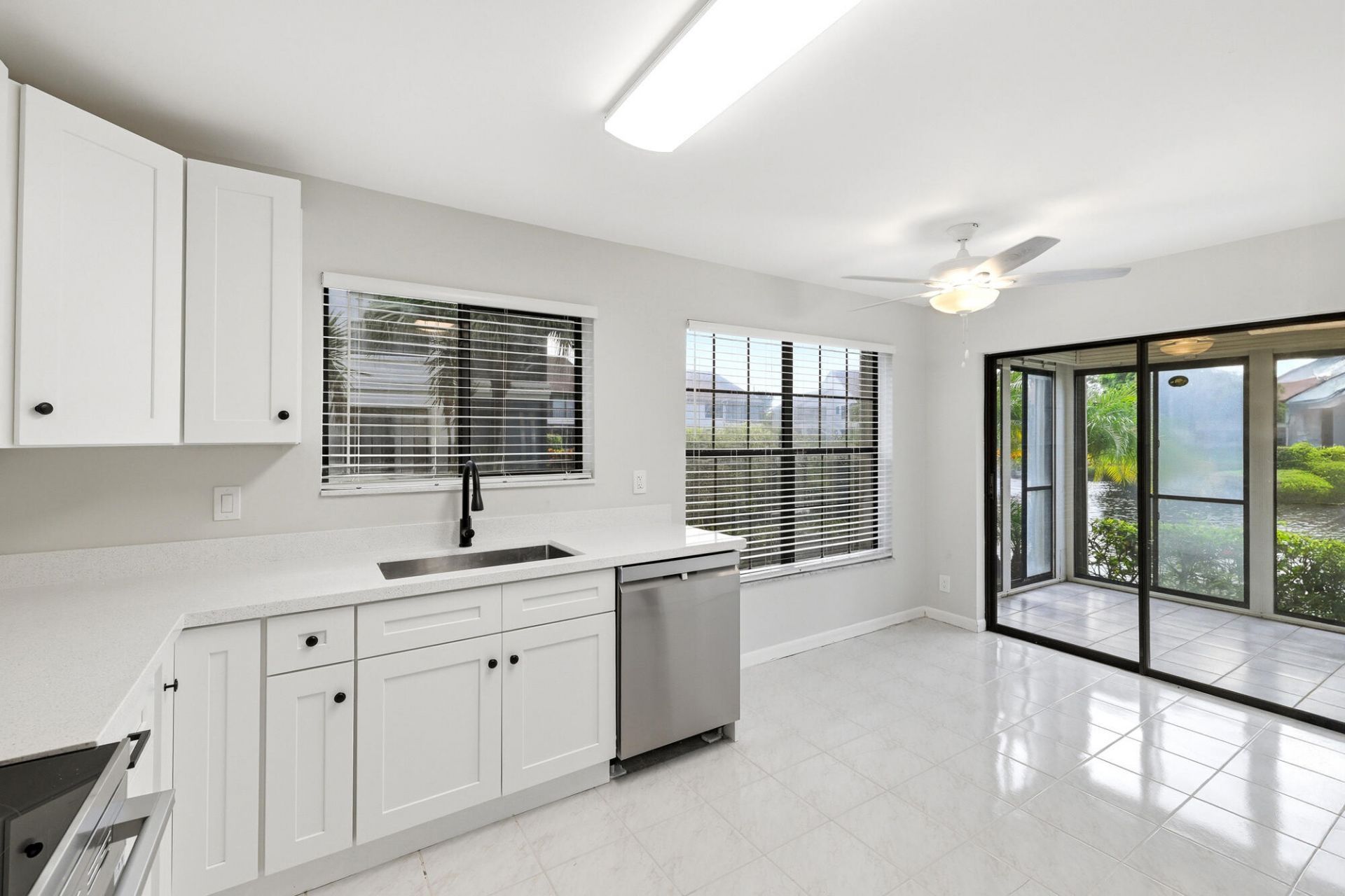 3357 Jog Park Drive, Unit 4212c, Greenacres, FL 33467 Photo