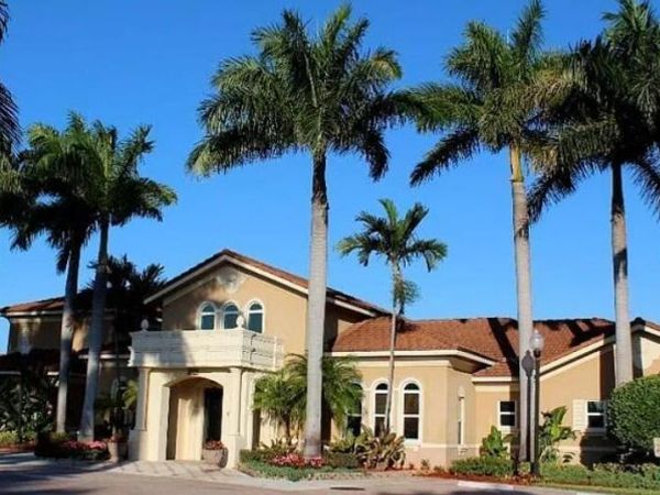 1119 Villa Lane, Unit 1119, Boynton Beach, FL 33435