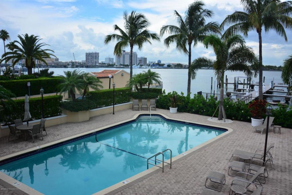 250 Bradley Place, Unit 609, Palm Beach, FL 33480 Photo