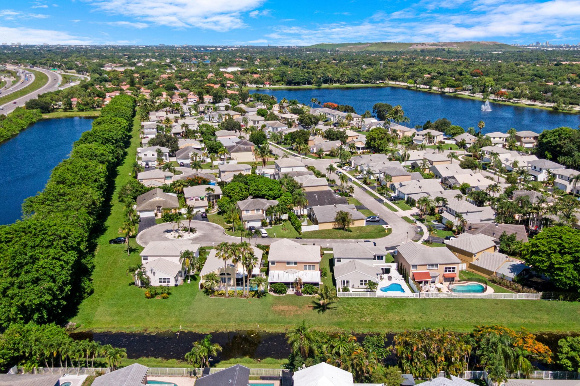 5525 NW 54th Circle, Coconut Creek, FL 33073 Photo