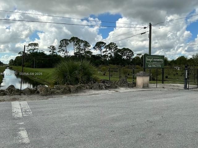 1535 B Road, Loxahatchee Groves, FL 33470 Photo