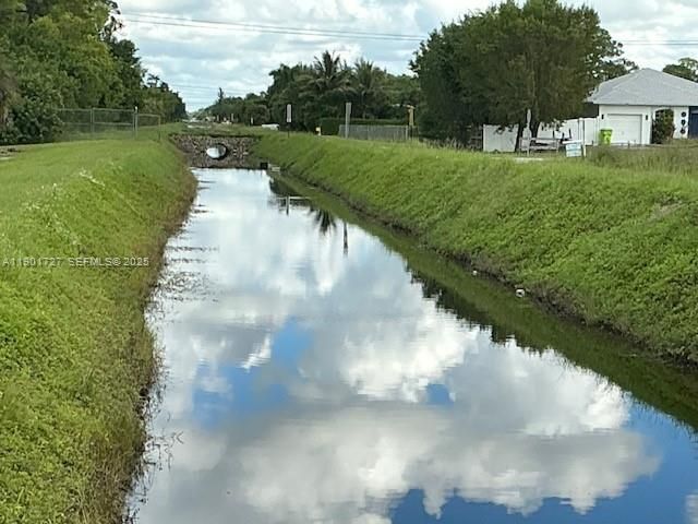 1535 B Road, Loxahatchee Groves, FL 33470 Photo