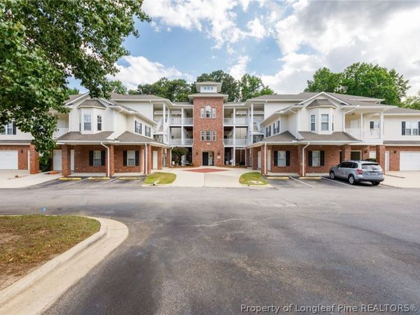 824 Sage Creek Lane, Fayetteville, NC 28305