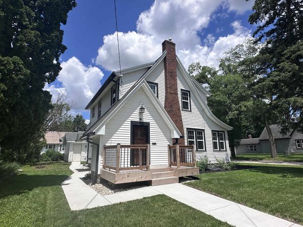 1221 Grace Street, Janesville, WI 53545