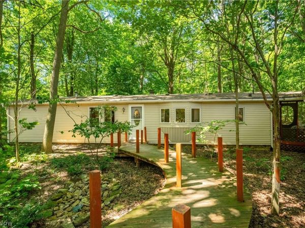 121 Skeleton Road NW, Dellroy, OH 44620