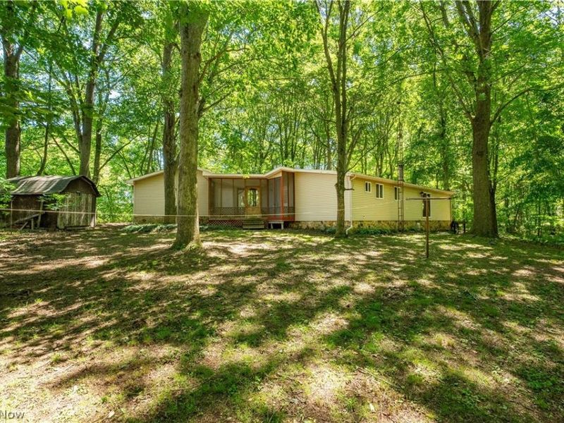 121 Skeleton Road NW, Dellroy, OH 44620 Photo 27