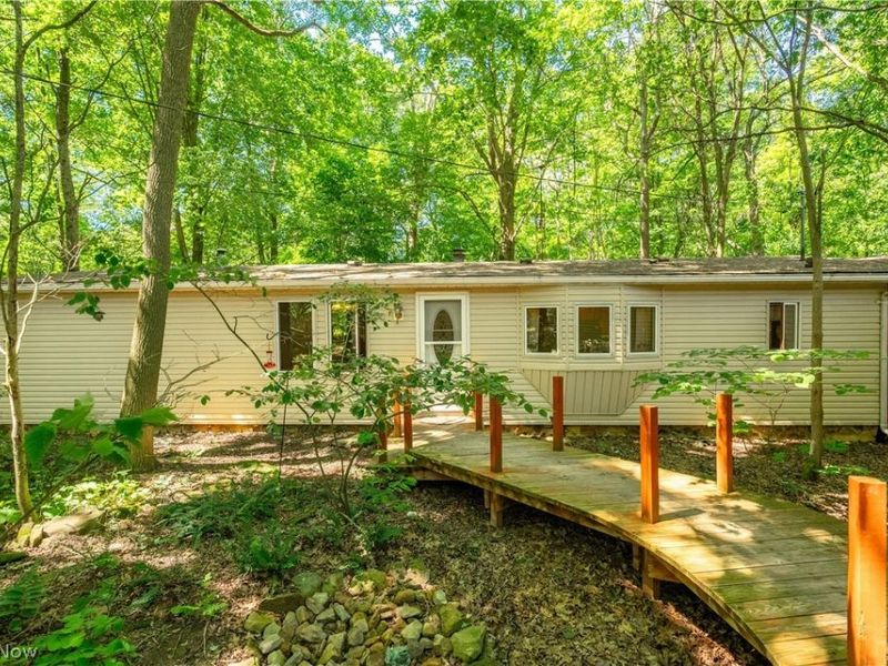 121 Skeleton Road NW, Dellroy, OH 44620 Photo 3