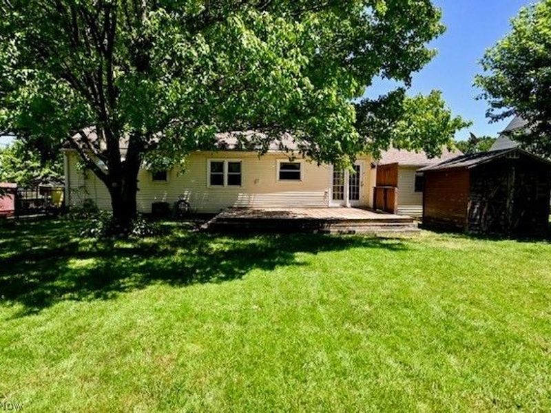 1495 Fairview Place, Alliance, OH 44601 Photo 4
