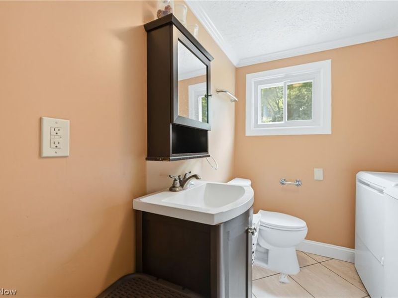 3192 Roselawn Drive, Niles, OH 44446 Photo 20