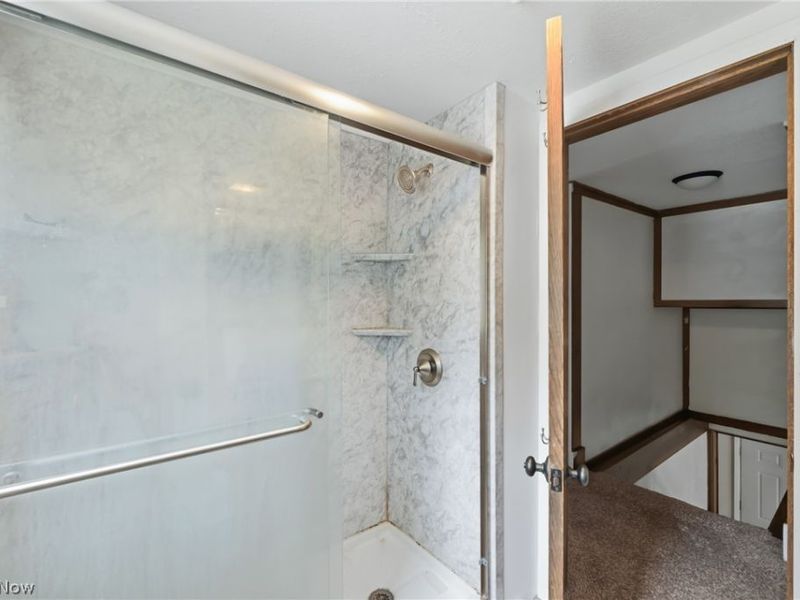 3192 Roselawn Drive, Niles, OH 44446 Photo 32