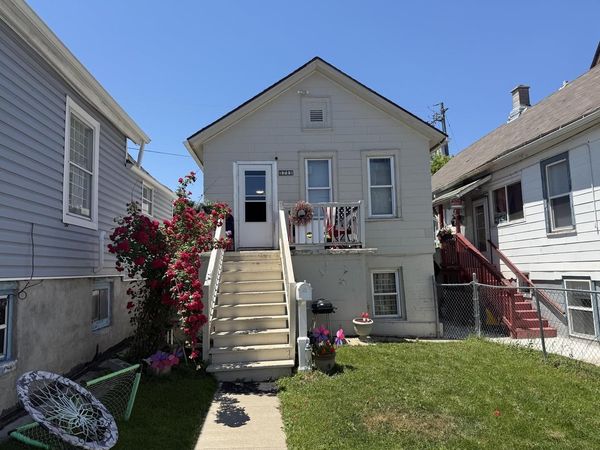 1711 S 15th PLACE, Milwaukee, WI 53204