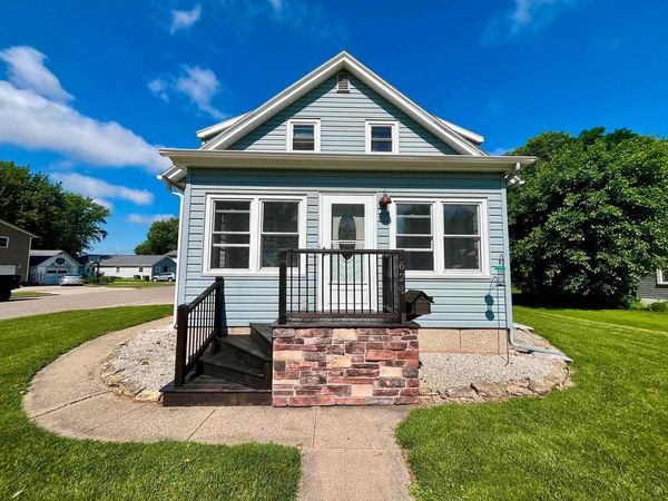 621 Dallas Street, Sauk City, WI 53583