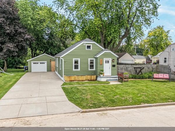 1416 N KENILWORTH AVENUE, Appleton, WI 54911