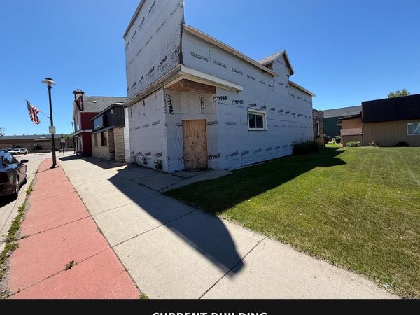 1547 MAIN STREET, Marinette, WI 54143