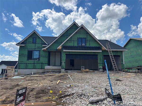 1393 S Lotus Place, West Des Moines, IA 50266