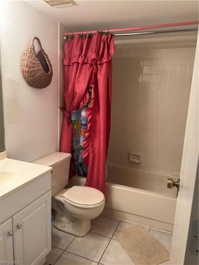 9285 Lake Park Dr, Unit 101, Fort Myers, FL 33919 Photo