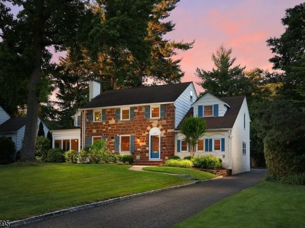 220 Wychwood Road, Westfield, NJ 07090