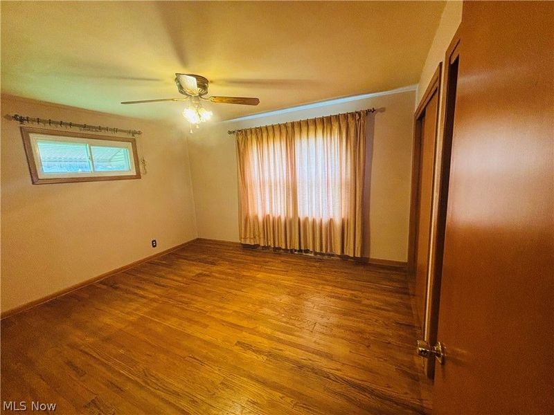 24346 Paradise Lane, Euclid, OH 44123 Photo 12