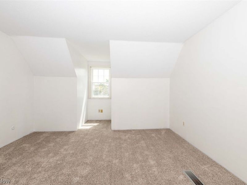 5152 Franklyn Boulevard, Unit A, Willoughby, OH 44094 Photo 22